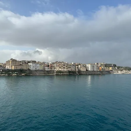 公寓 Carmen's 1st Floor With Floor Sea View And Roof Terrace- *